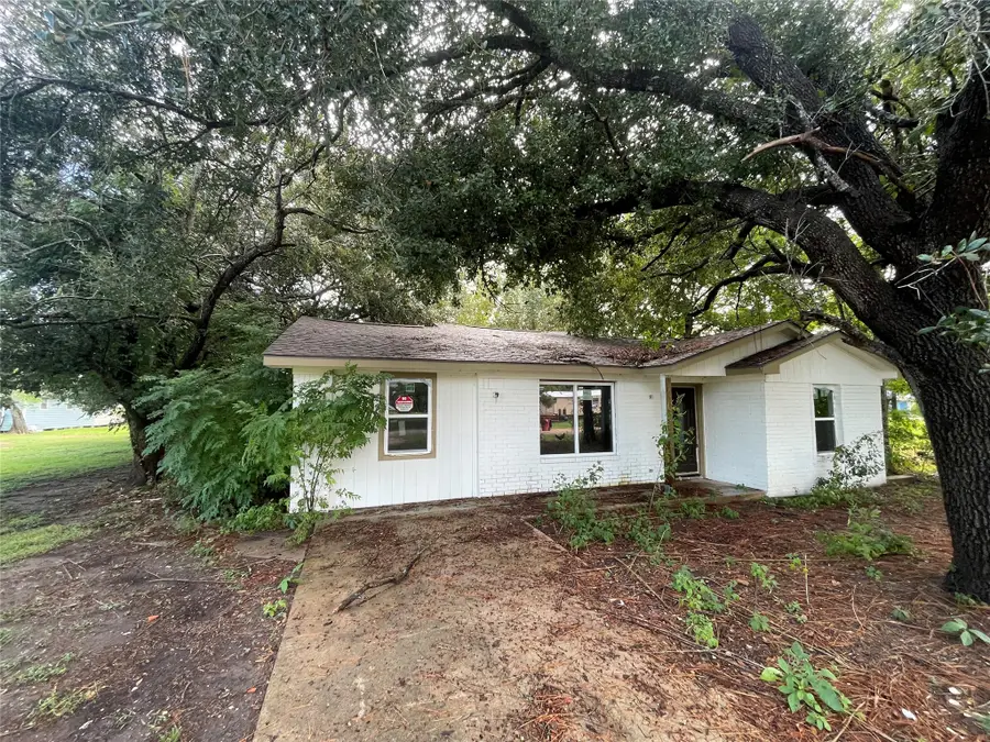 462 Avenue B, Markham, TX 77456 - #2