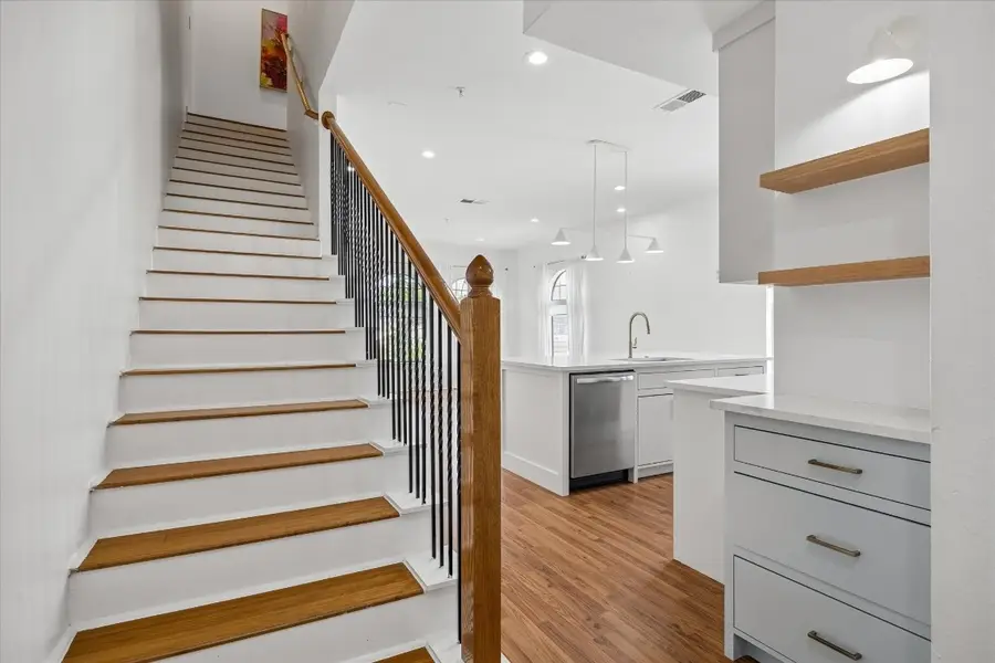 806 Jackson Hill Street #201, Houston, TX 77007 - #2