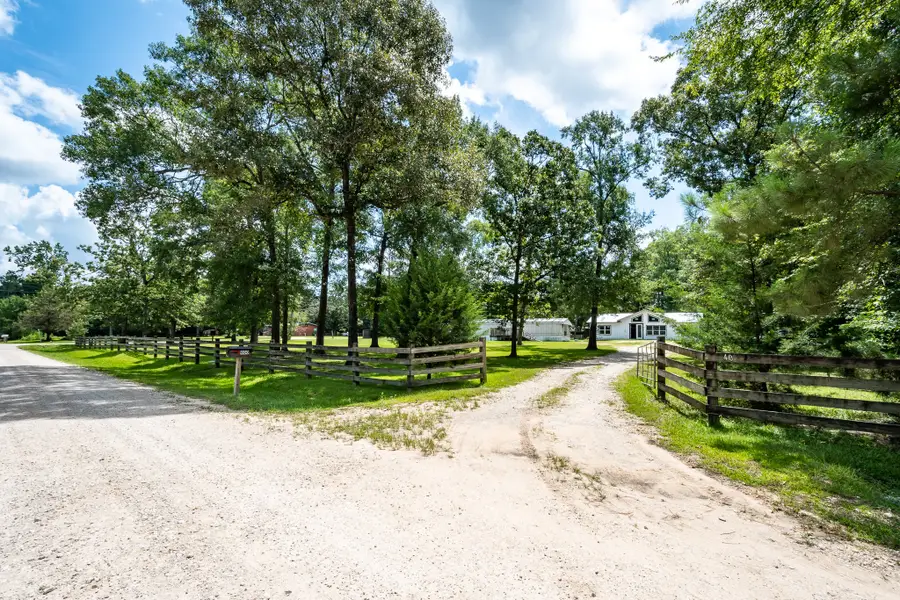 400 Coway Rd, Livingston Onalaska, TX 77532 - #2