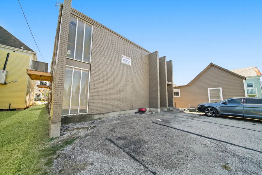 3418 Sealy Street, Galveston, TX 77550 - Image #2