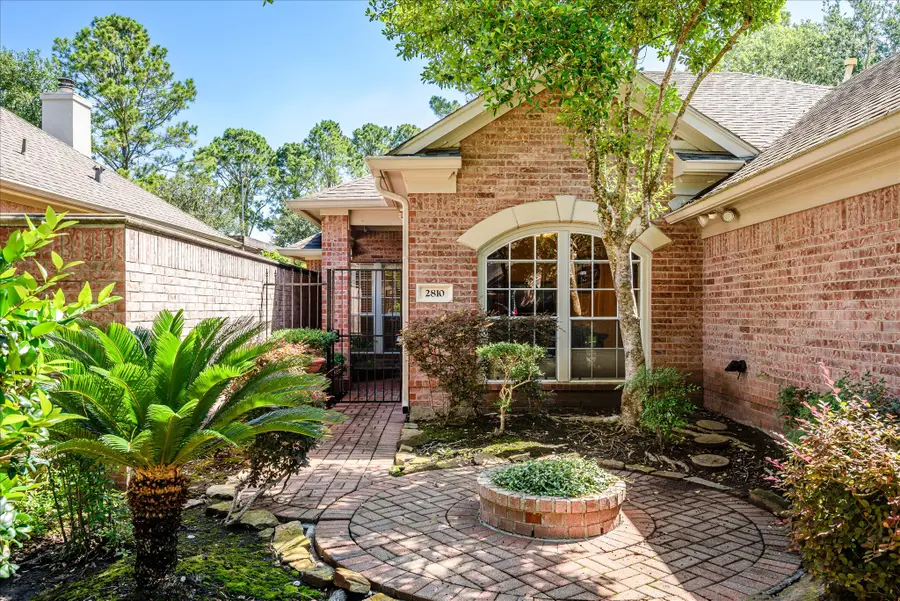 2810 Silver Bough Circle Circle, Houston, TX 77059 - #2