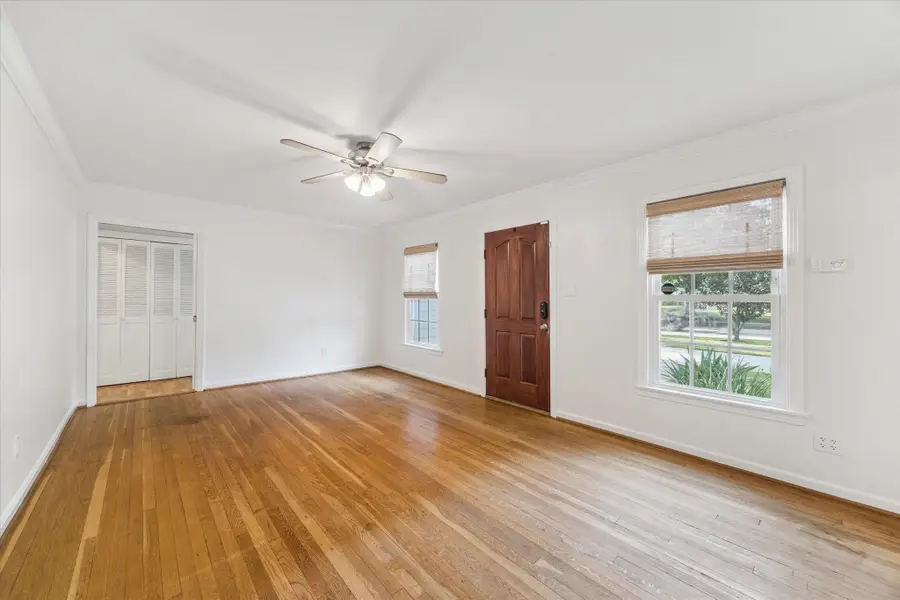 1063 W 43rd Street, Houston, TX 77018 - #3