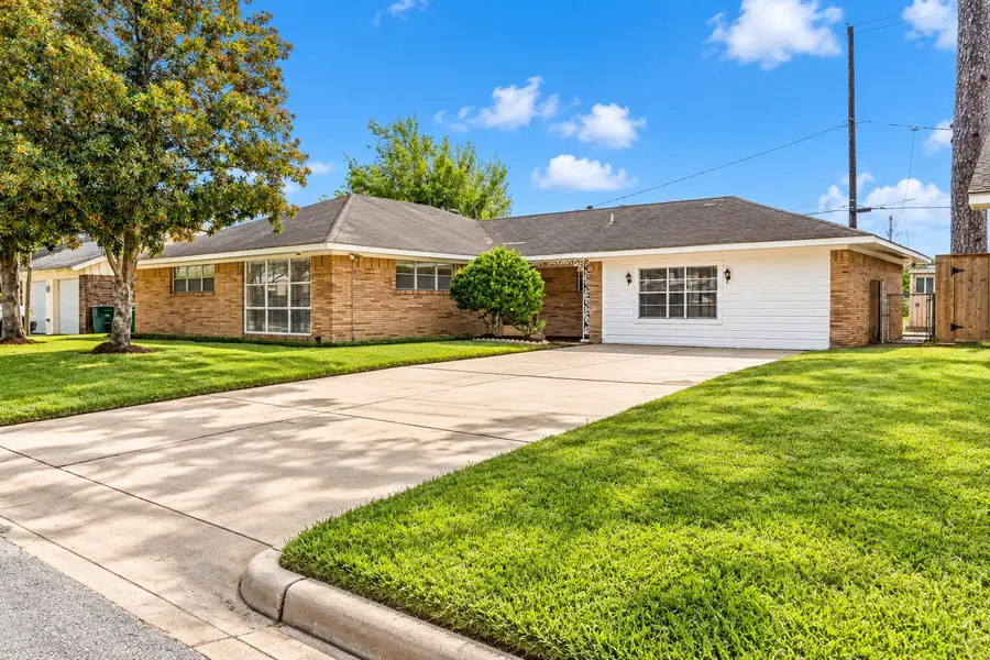 1037 Gardendale Drive, Houston, TX 77018 - #2