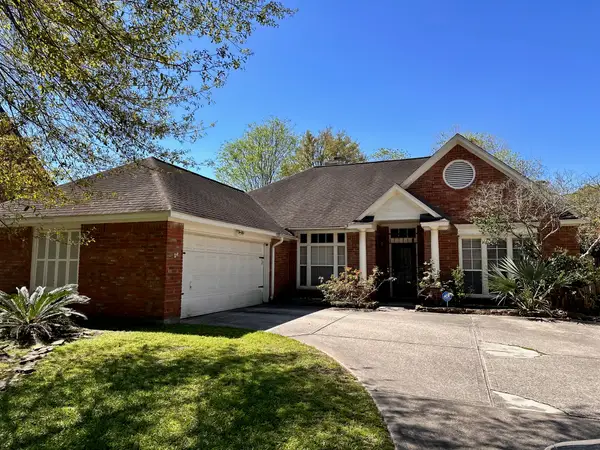 5317 Shady Maple Drive, Houston, TX 77339