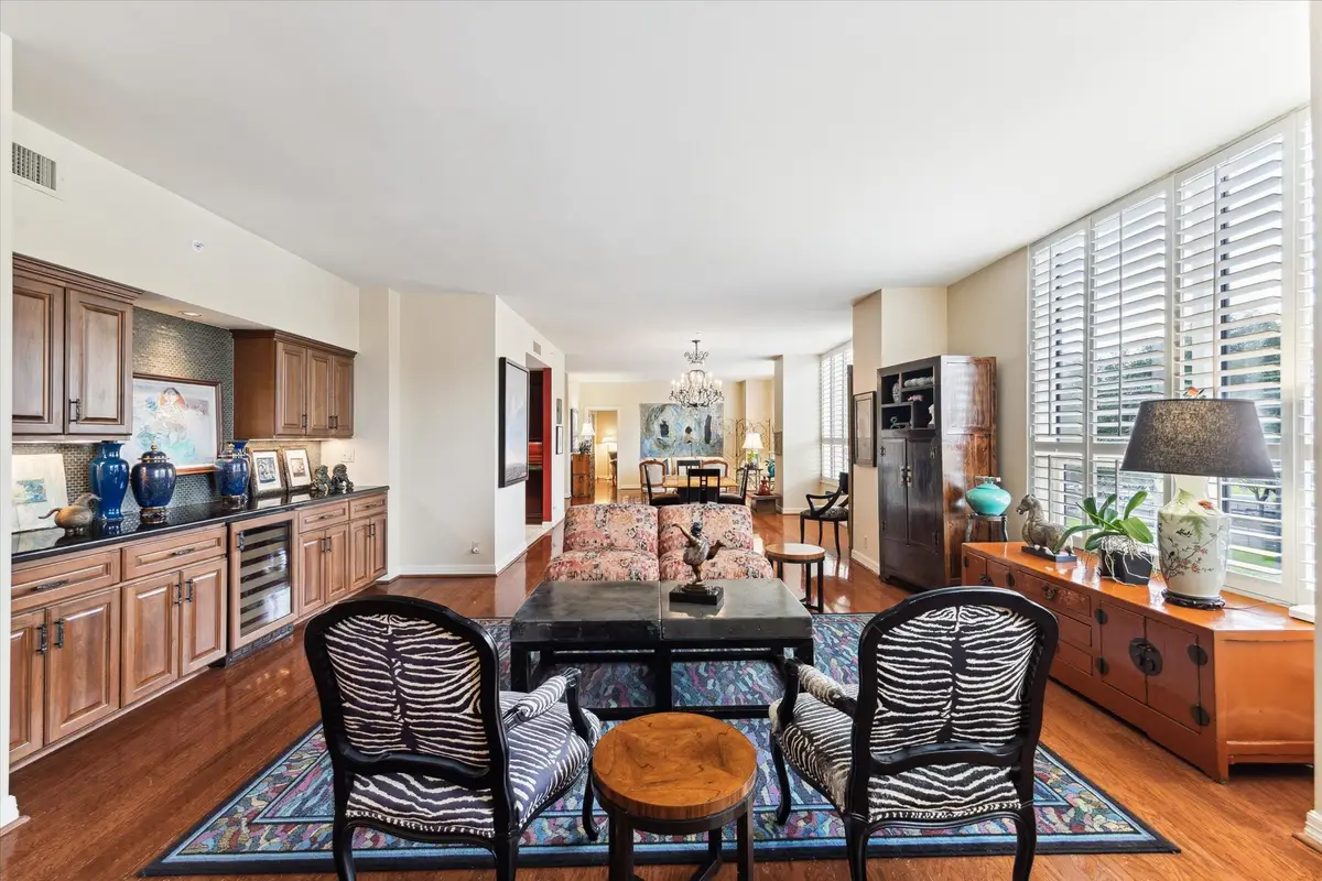 5110 San Felipe Street #36/37W, Houston, TX 77056 - Image #1