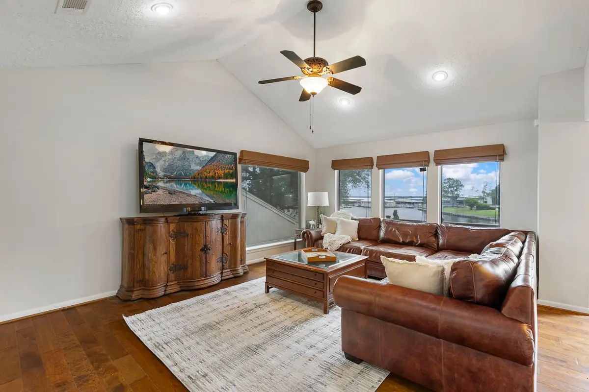 3930 Knollcrest Drive, Montgomery, TX 77356 - #1
