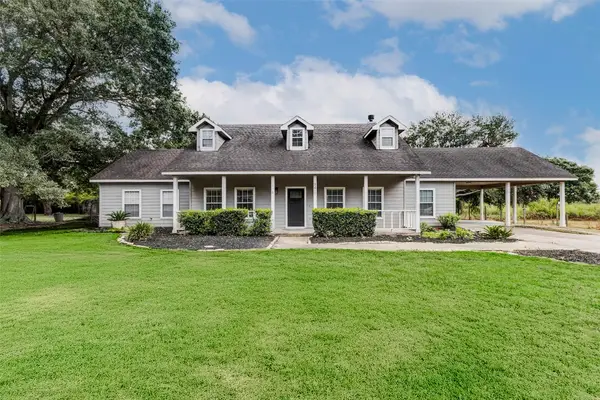 8411 Syms Street, Fulshear, TX 77441
