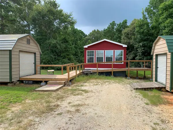 41 Oak Shade Lane, Point Blank, TX 77364