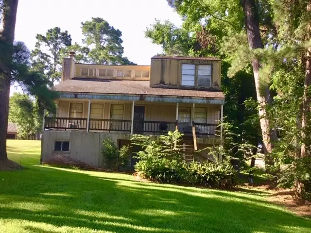 619 Old Post Road S, Livingston, TX 77351 - #2