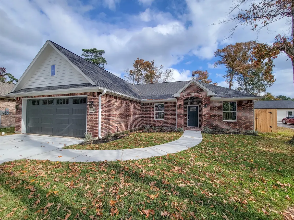 10312 Lakewood Drive, Conroe, TX 77385 - Image #1