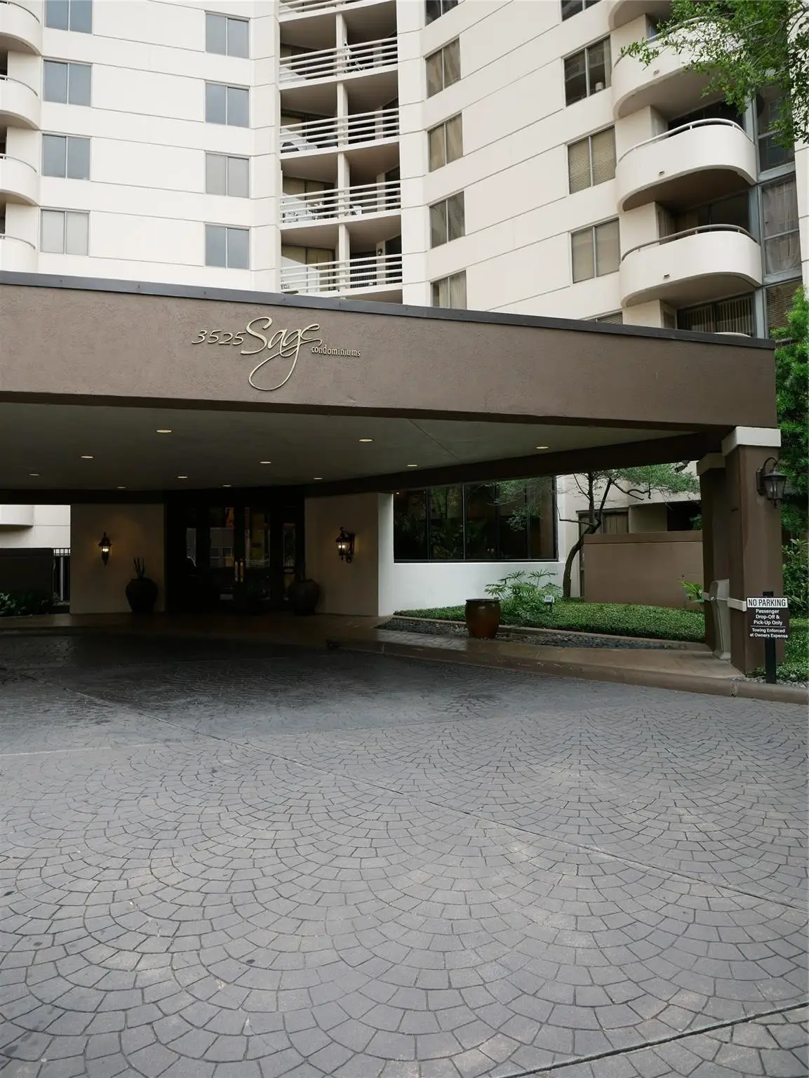 3525 Sage Road #1001, Houston, TX 77056 - #1