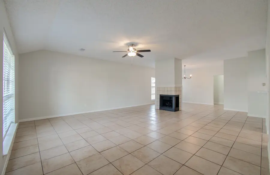 18155 Holly Green Drive, Houston, TX 77084 - Image #3