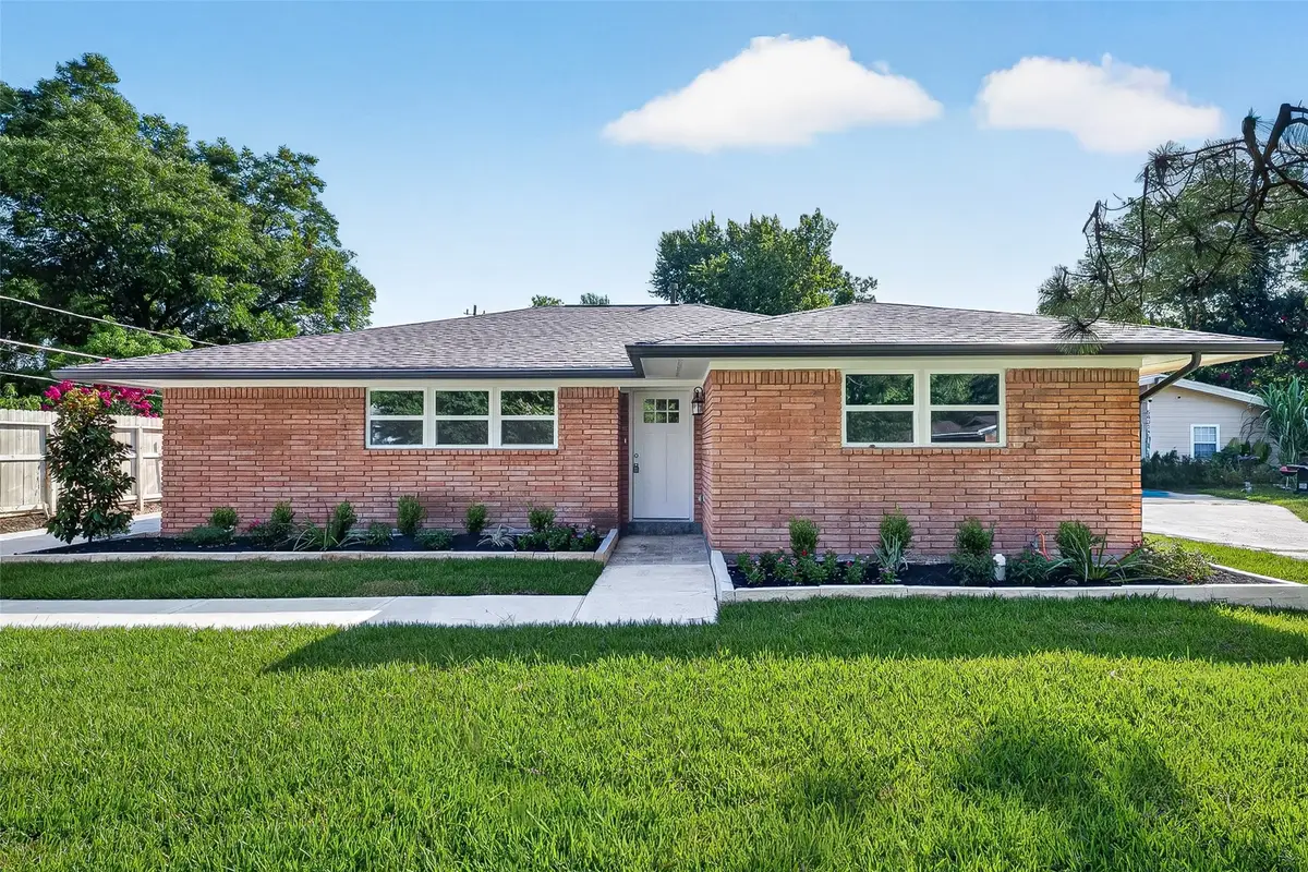 5427 Bliss Street, Houston, TX 77017 - #1