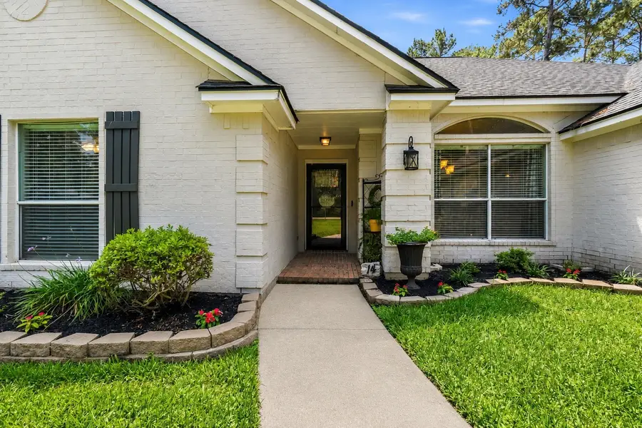 14 E Forest Court, Conroe, TX 77384 - #2