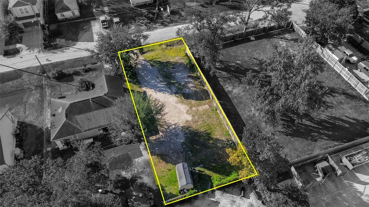 514 Marcella Street, Houston, TX 77091 - Image #1