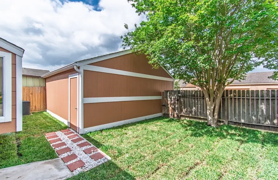 8650 Maplecrest Drive #8650, Houston, TX 77099 - #3