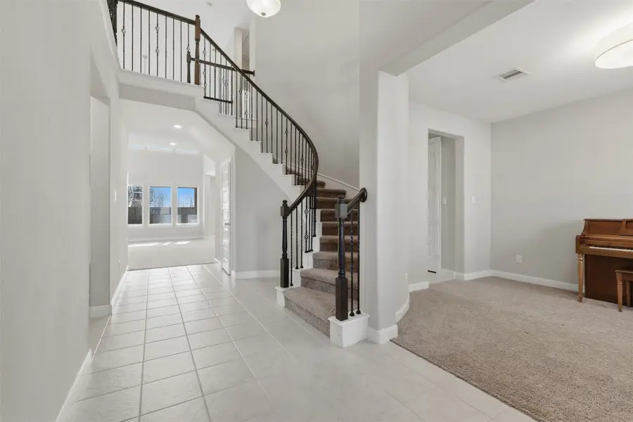 2207 Silver Canyon Lane, Richmond, TX 77469 - Image #2