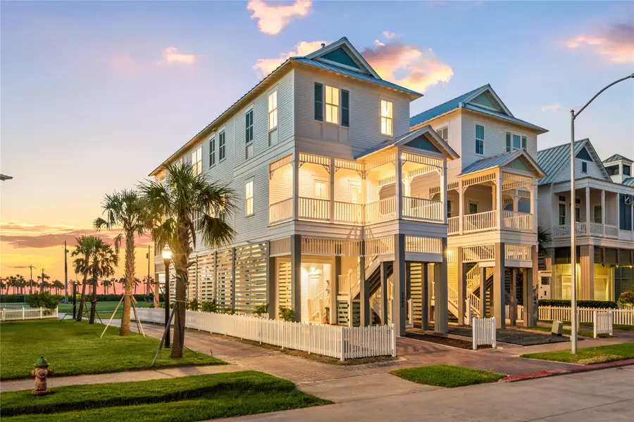 2602 E Seaside Drive, Galveston, TX 77550 - Image #3