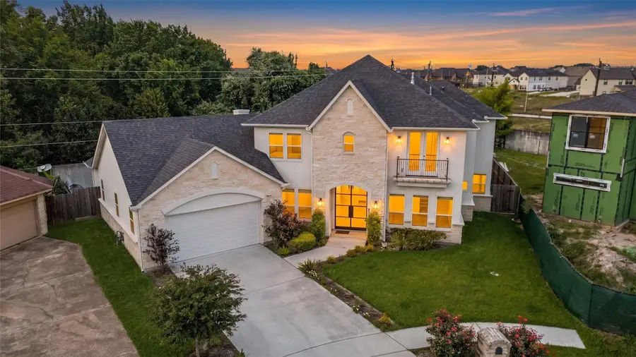 8002 N Circle Drive, Houston, TX 77071 - #2