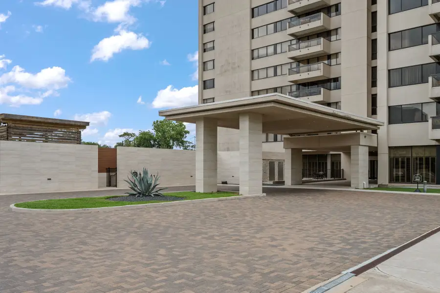 49 Briar Hollow Lane #401, Houston, TX 77027 - #2