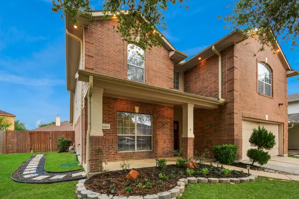 21426 Mission Falls Drive, Houston, TX 77095
