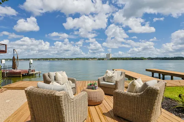 848 Lake View Drive, Montgomery, TX 77356