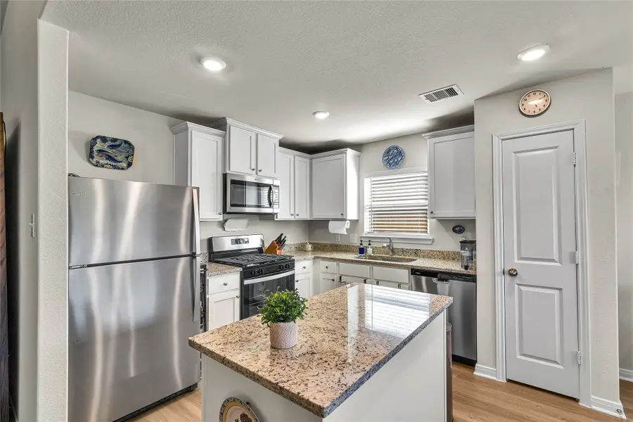 16375 Sweet Grove Drive Drive, Conroe, TX 77303 - #2