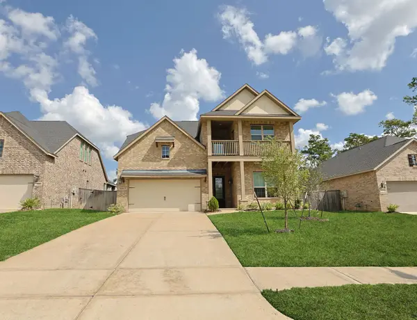 608 Cypress Bay Lane, Pinehurst, TX 77362