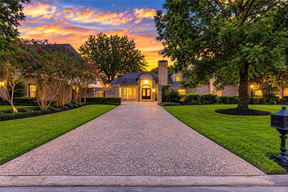 807 Spear Point Cove, Houston, TX 77079 - #1