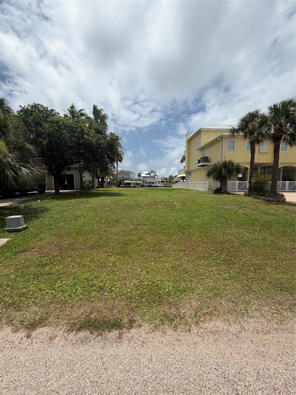 922 Nueces Drive, Galveston, TX 77554 - #1
