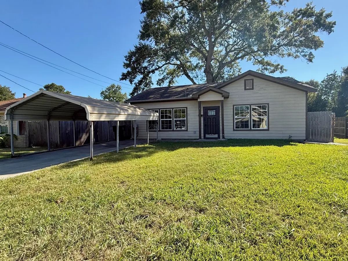 6310 25th Street, Groves, TX 77619 - Image #1