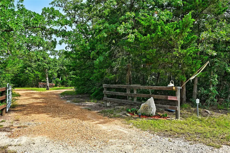 2203 Dead End Lane, Ledbetter, TX 78946 - #3