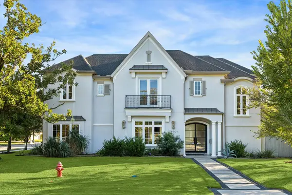 8901 Bace Drive, Spring Valley Village, TX 77055