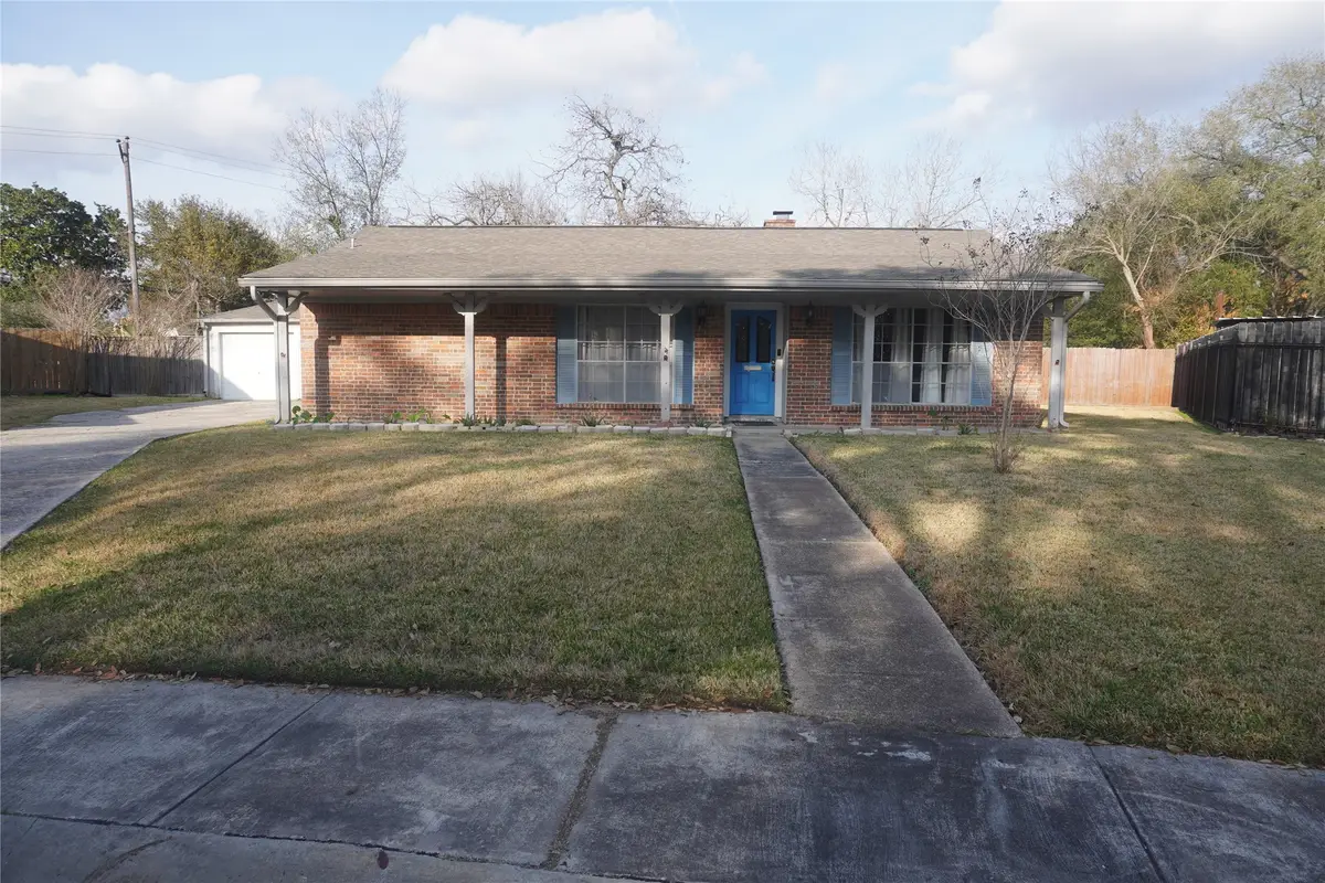 11711 N Nottingham Circle, Houston, TX 77071 - #1