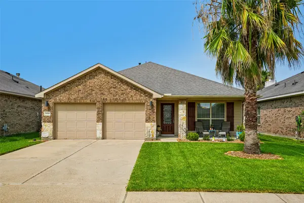 5018 Bay Lane, Bacliff, TX 77518