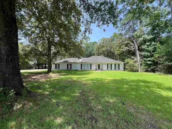 425 Lawrence Lane, Vidor, TX 77662
