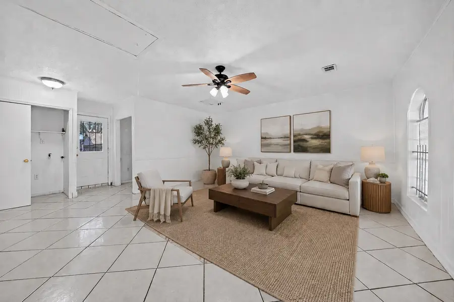 522 Hollyvale Dr, Houston, TX 77060 - #3