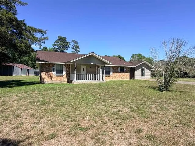 8957 Tejas Ln, Silsbee, TX 77656 - #1