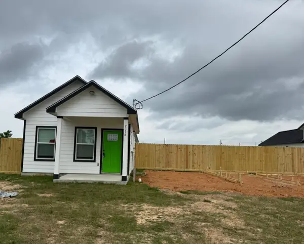 7018 5914 02, Cleveland, TX 77327