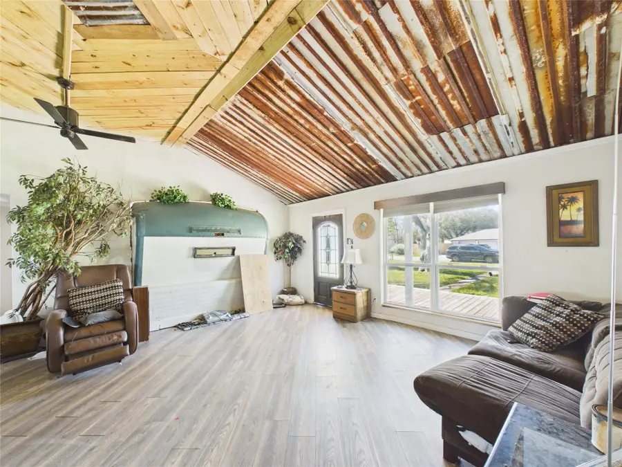 2725 Redbud Lane, Alvin, TX 77511 - #2