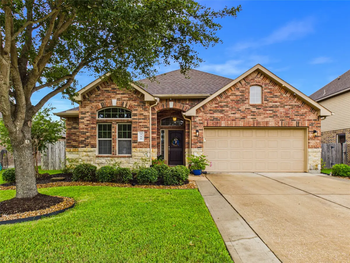 710 Fairway Drive, La Porte, TX 77571 - #1