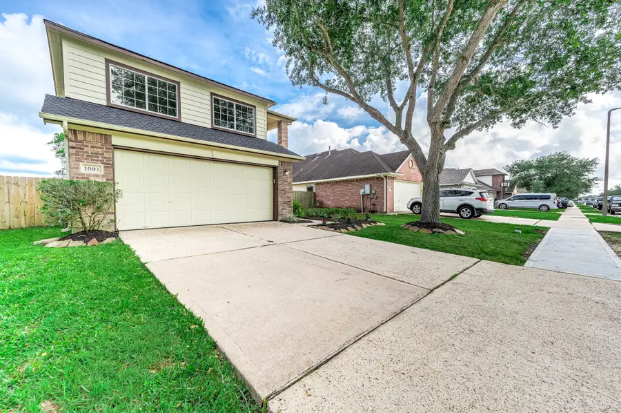 1091 Lasso Court, Alvin, TX 77511 - #2
