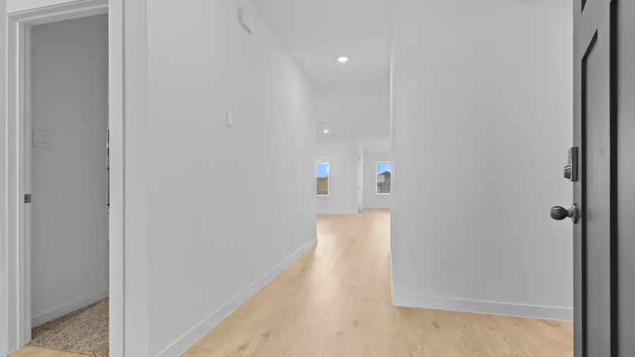 31147 Warwick Coast Court, Fulshear, TX 77441 - Image #3