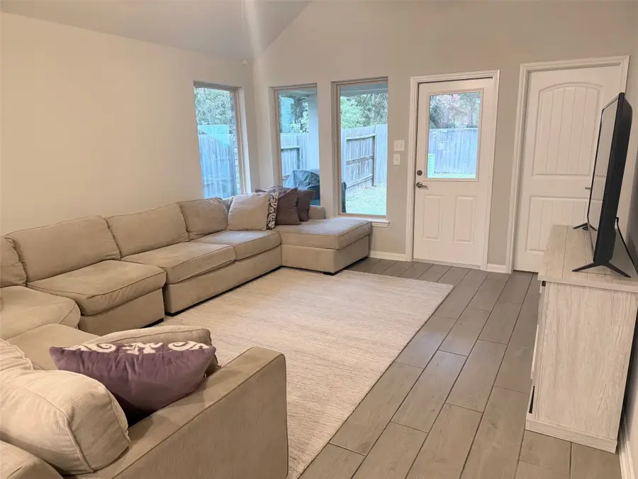 18534 Hayden Pond Drive, Cypress, TX 77429 - Image #2