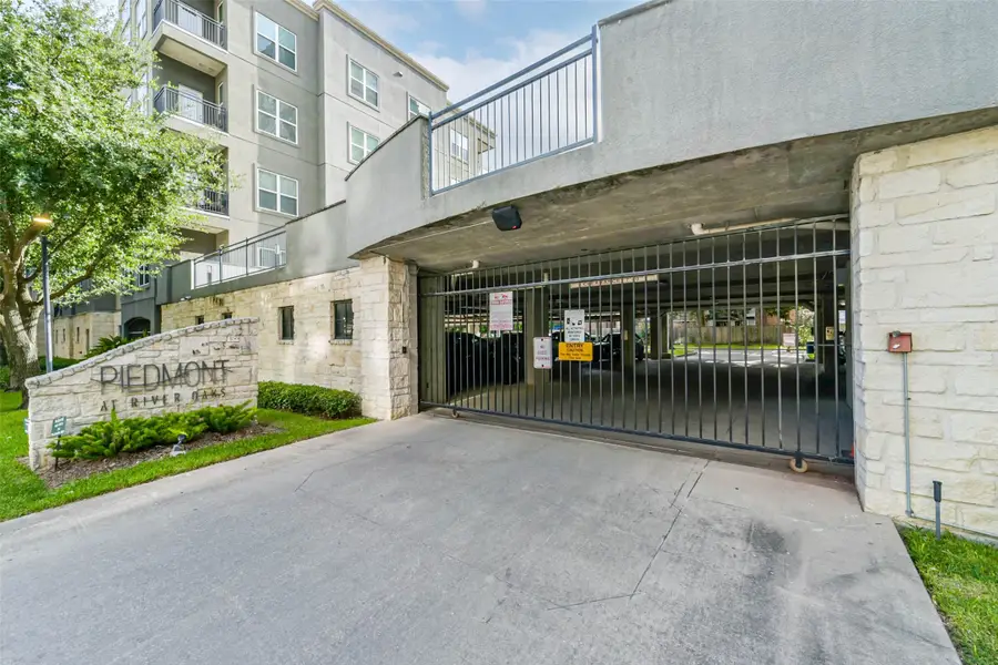 1010 Rosine St Street #49, Houston, TX 77019 - #2