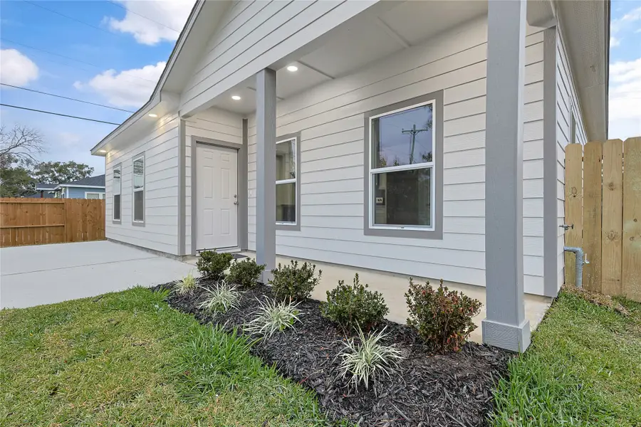 19210 Akin Drive, Crosby, TX 77532 - Image #3