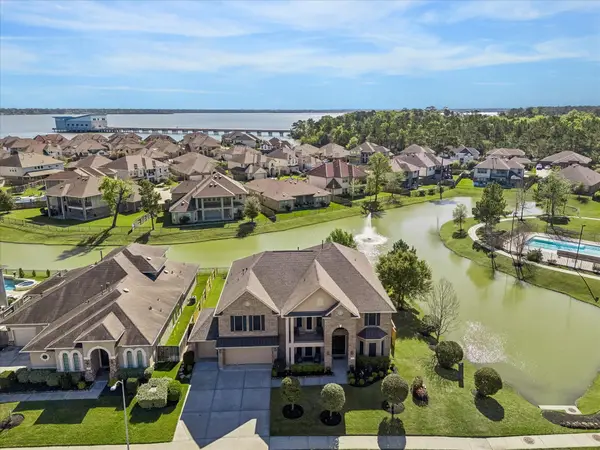14902 Somerset Horizon Lane, Houston, TX 77044