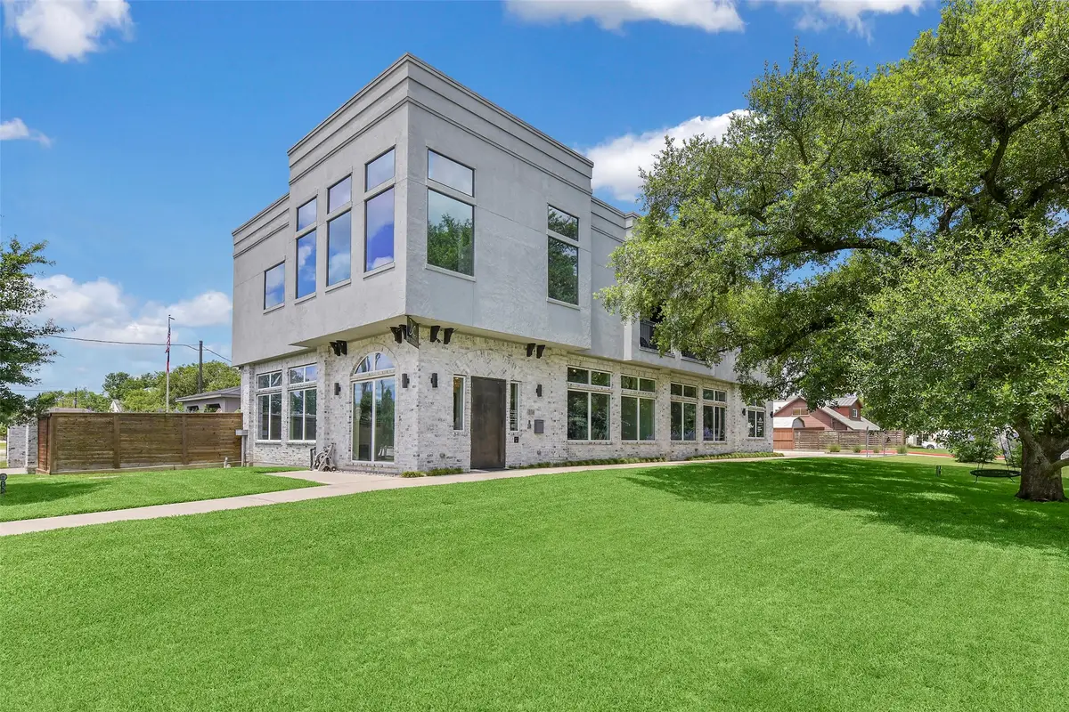 316 Morningside Drive, Friendswood, TX 77546 - #1