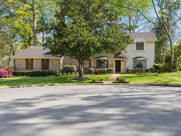 1402 Spanish Moss Drive, Lufkin, TX 75904