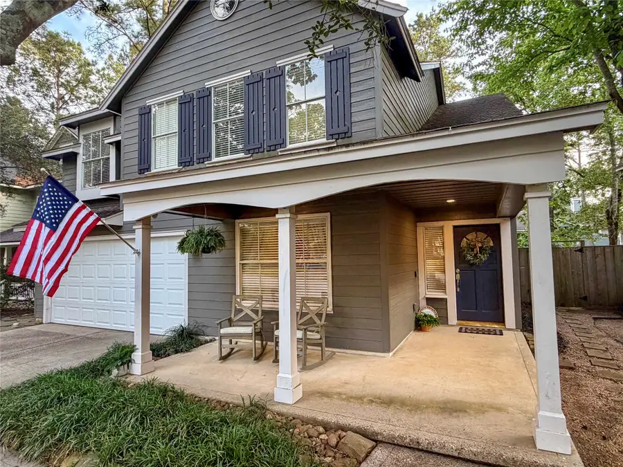 19 E New Avery Place, The Woodlands, TX 77382 - #2